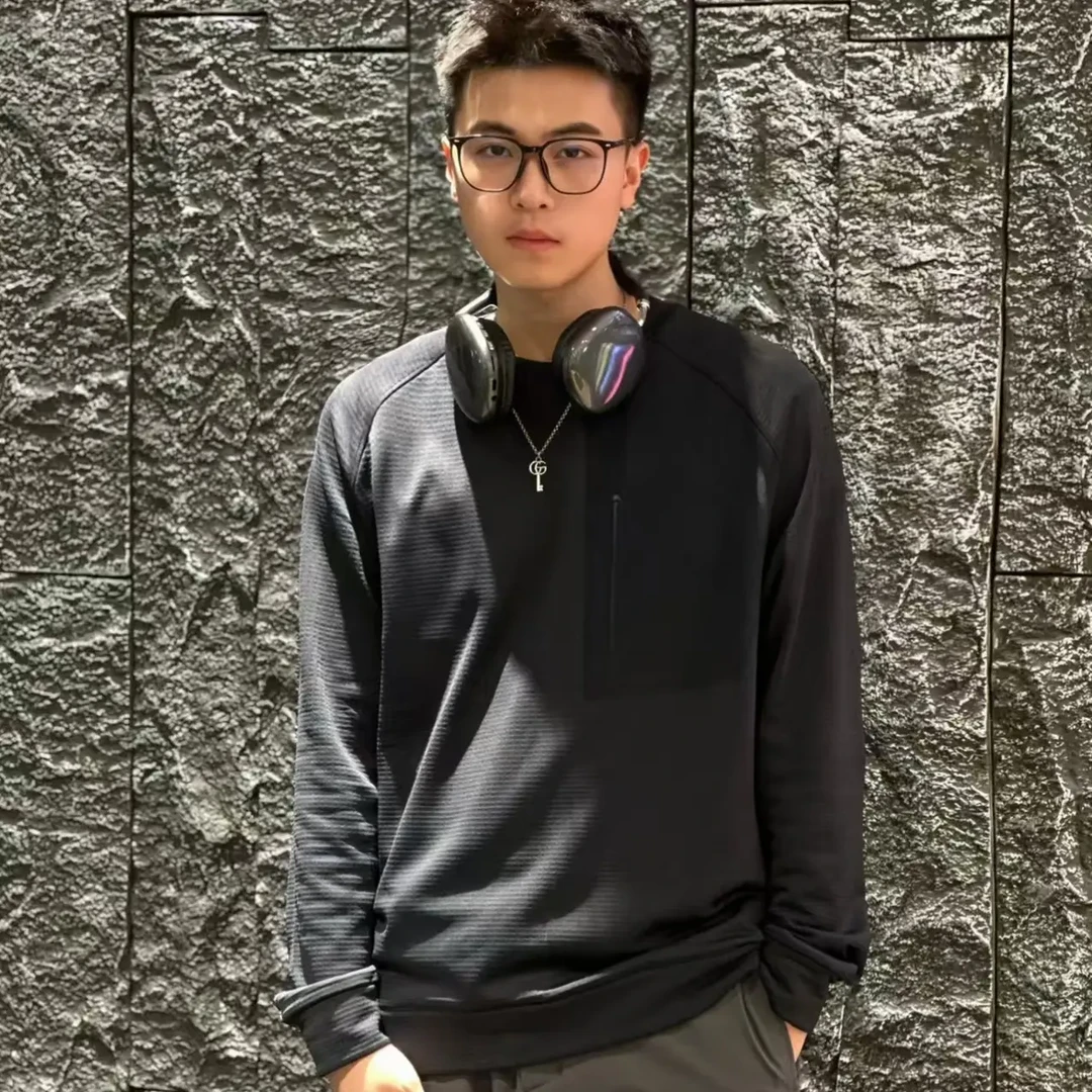 DM618男款小方格圆领吸湿排汗衫