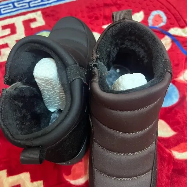 纯色防水防滑保暖冬季时尚雪地靴雪地靴鞋子妈妈鞋