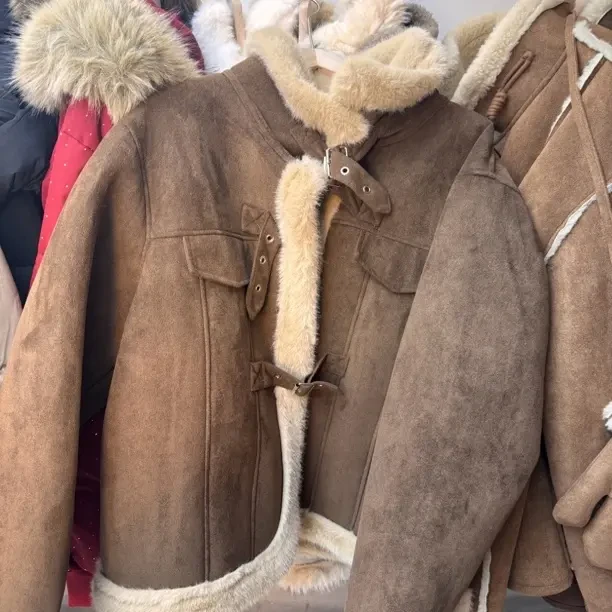 新款韩版拼接加厚短款百搭毛毛外套女秋冬