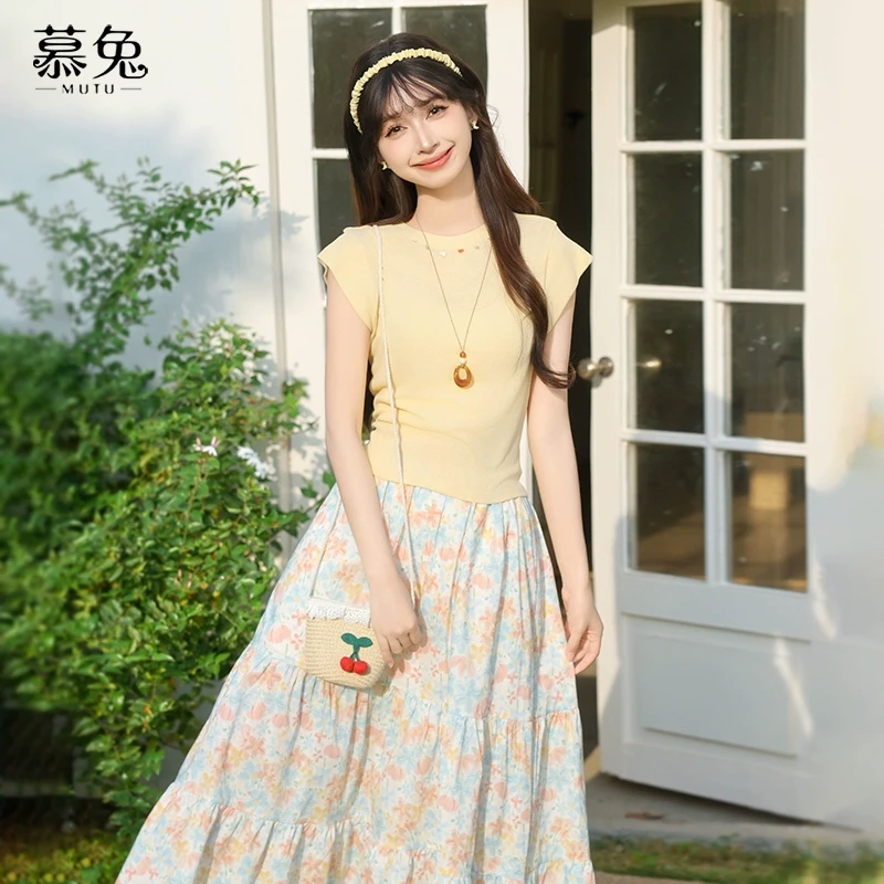 【粉丝专属】26418修身飞飞袖t恤碎花半身裙两件套女小清新气质套装