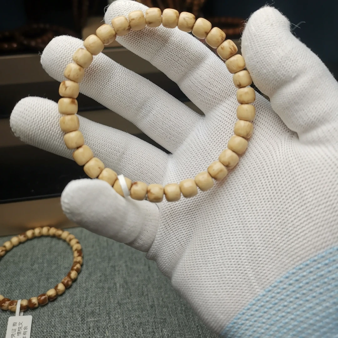 紫金鼠7.5*6.5鼠尖纯肉花鼠奶昔小白熊单圈手串