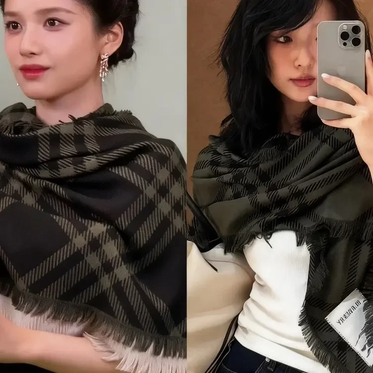 2025新款秋冬通用英伦女围巾时尚百搭氛围感格纹披肩加厚围脖男女