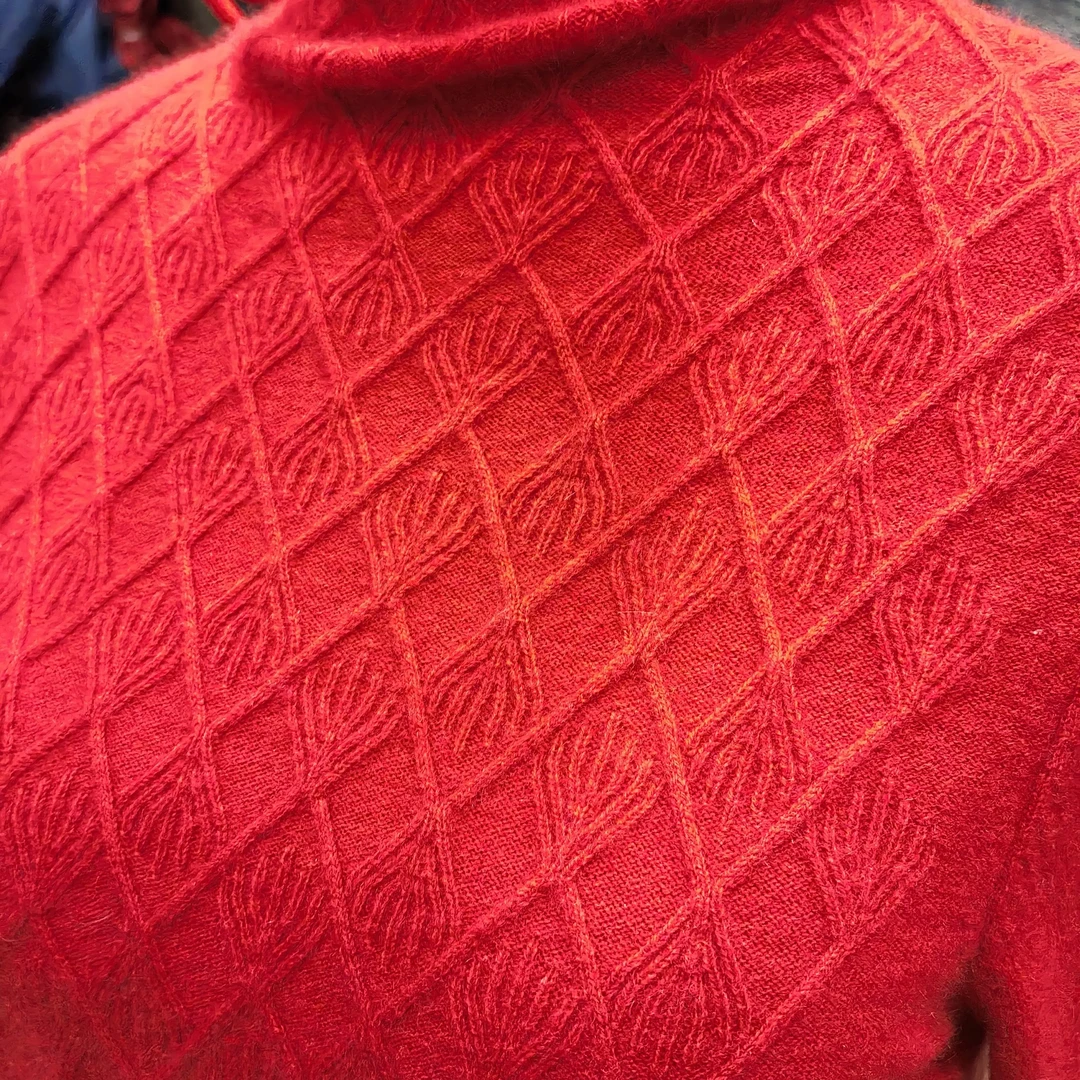 秋冬季新款宽松显瘦堆堆领羊绒针织打底羊绒衫女装