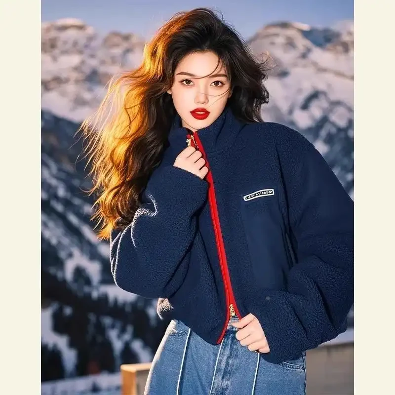 冬装新款减龄漂亮洋气独特超好看藏蓝色羊羔毛摇粒绒加厚短款外套