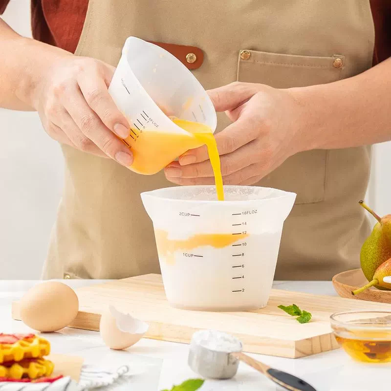 食品级硅胶量杯带刻度家用商用量杯可视半透加厚耐高温烘焙工具