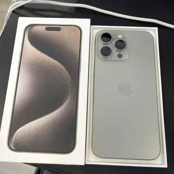 99新 Apple/苹果 国行苹果15promax256钛原色大全套纯原无拆99新