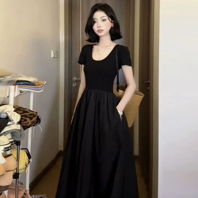 T恤裙子2025新款今年流行爆款独特漂亮黑色掐腰连衣裙长裙女夏季