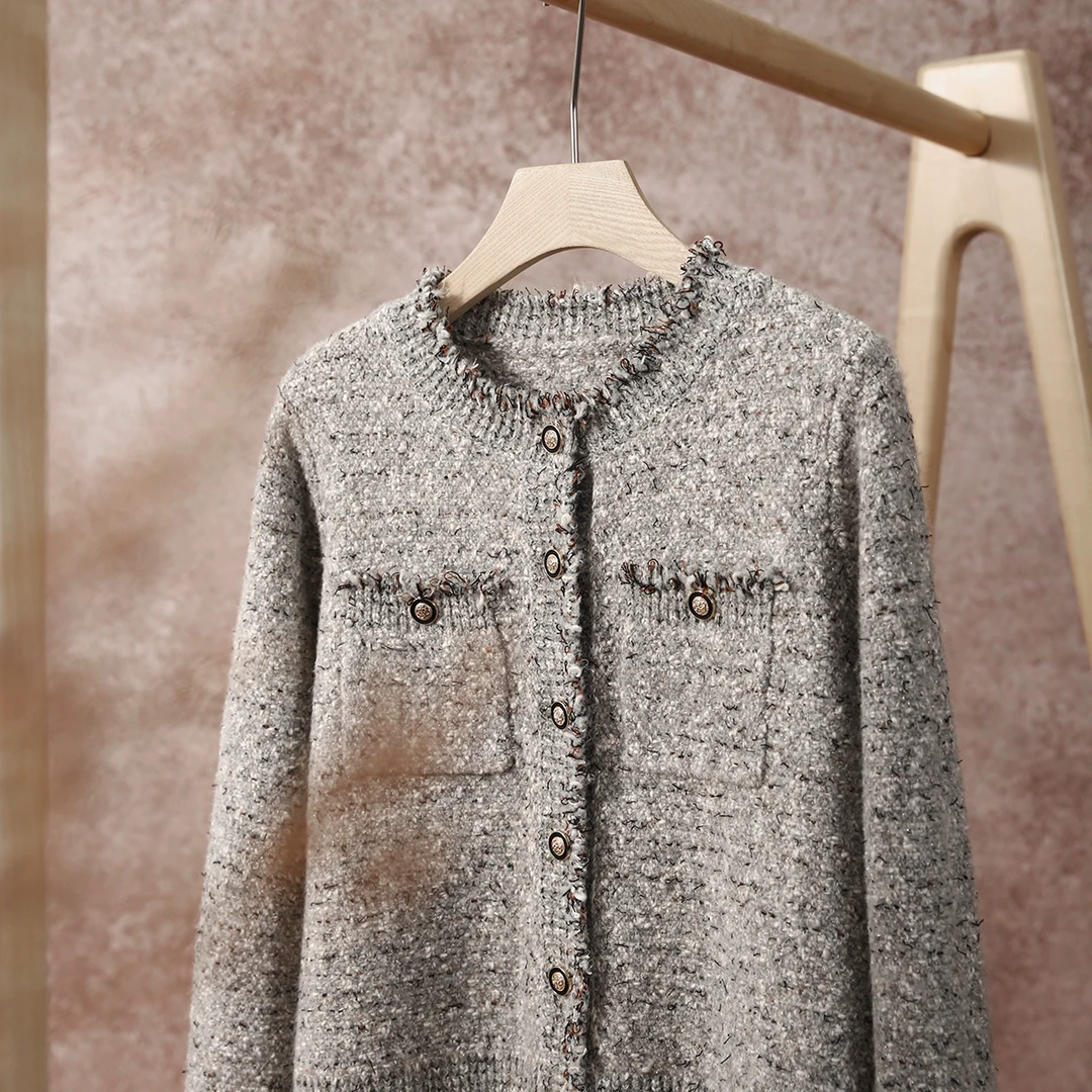 笑涵阁 月光银灰 貌美亮丝混纺流苏小香针织开衫外套ZWG761539AG