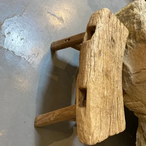 老榆木鱼凳子实木板凳家用客厅茶几凳换鞋凳餐桌凳凹面设计