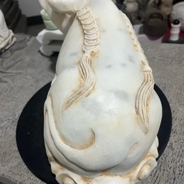 汉白玉石牛，卧牛手工