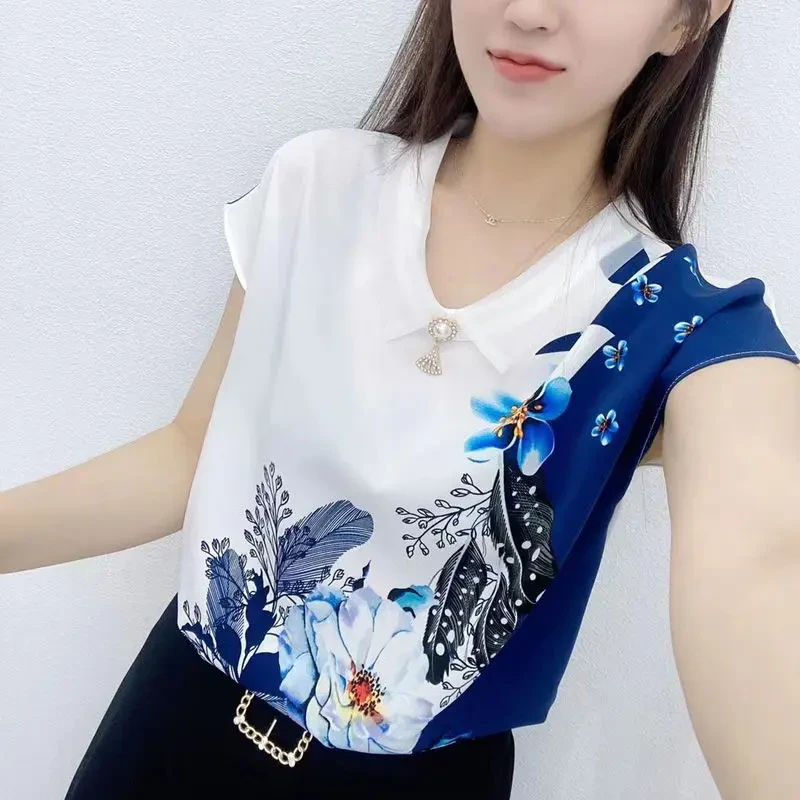 【专柜品质】娃娃领小衫时尚洋气百搭显瘦女装衬衫飞袖背心c