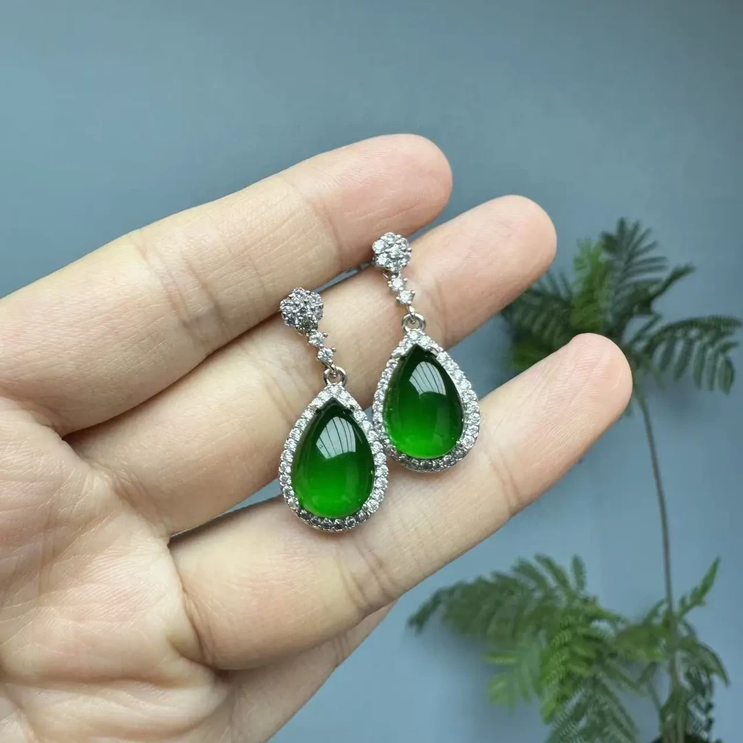 翡翠s925水滴耳针