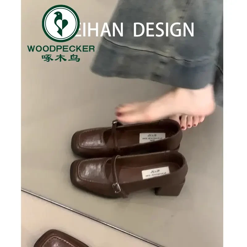 啄木鸟复古粗跟小皮鞋女秋方头浅口一字扣带玛丽珍鞋气质通勤单鞋