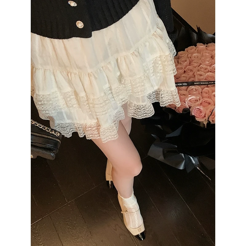 邱肉瑶 甜美蕾丝拼接蛋糕裙短裙女春季新款高级感修身显瘦A字裙