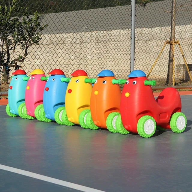 幼儿园车室内设备游乐场器材体育玩具儿童户外器械活动小型玩具车