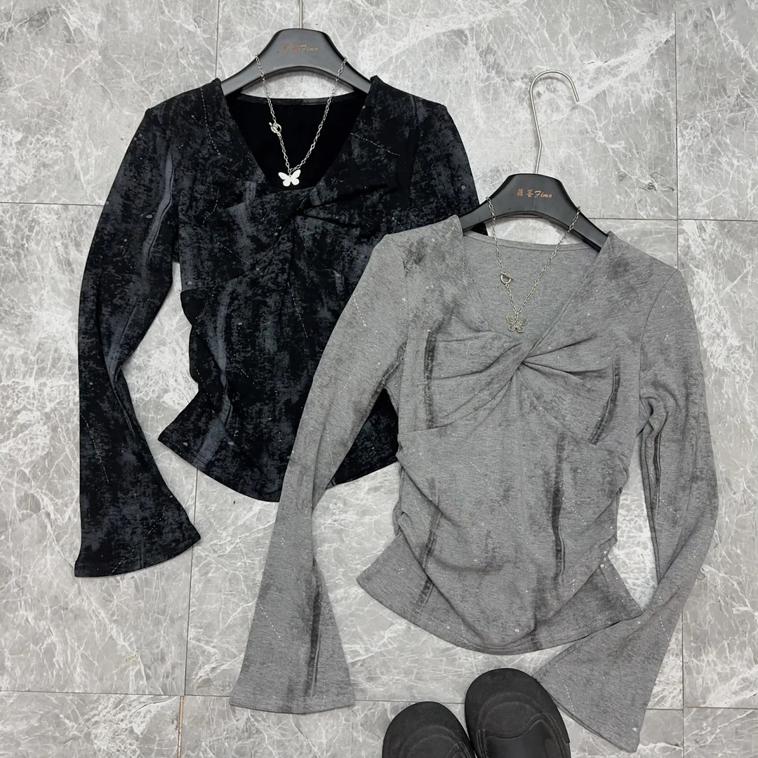 秋冬新款纯欲辣妹风磨毛加厚打结V领长袖修身收腰内搭打底上衣女