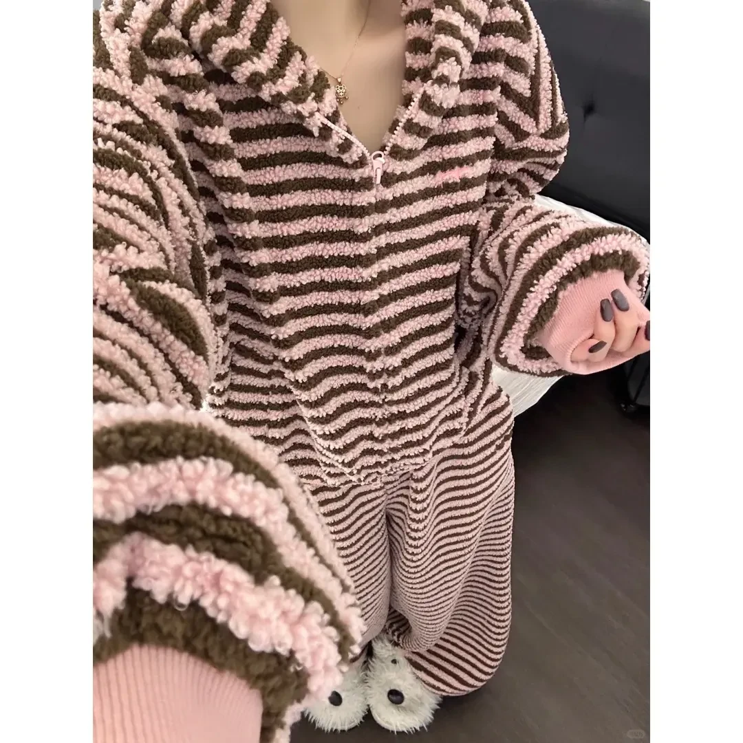 韩系甜美连帽条纹珊瑚绒睡衣女秋冬新款加绒保暖休闲家居服套装