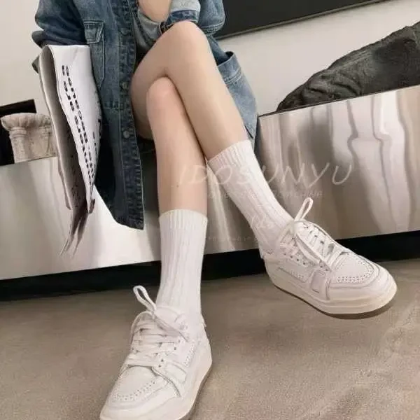 欧洲站厚底小白鞋做旧加绒时尚百搭休闲鞋复古系带脏脏女板鞋
