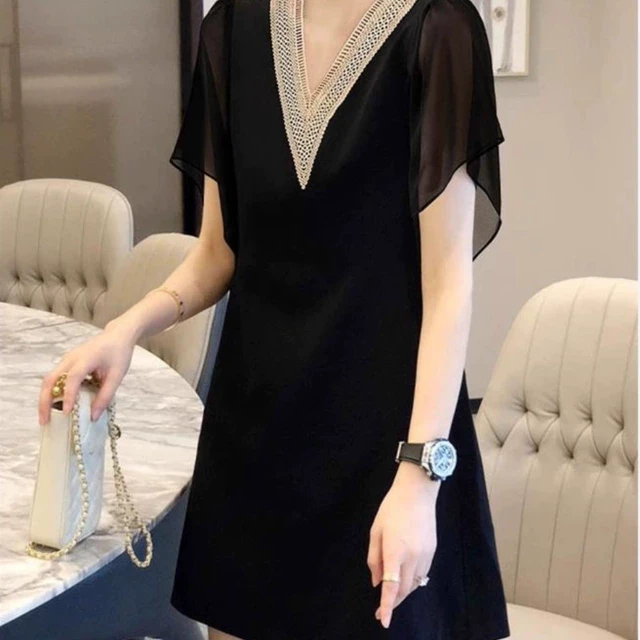 黑色V领连衣裙女短袖设计感小众休闲显瘦A字裙夏季新款欧洲站