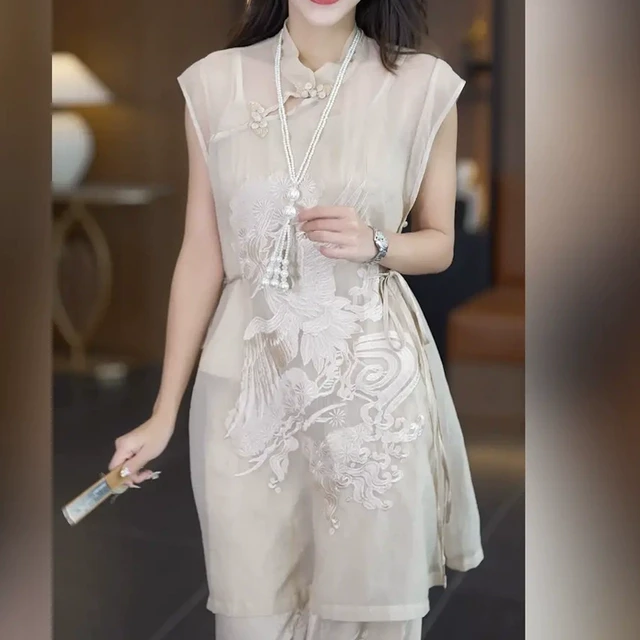 新中式国风套装女夏季气质高级感刺绣改良旗袍年轻款吊带三件套