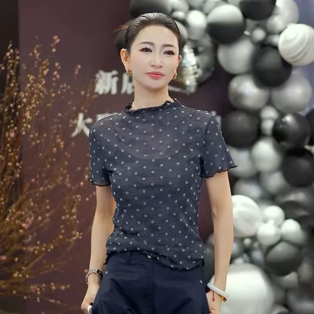 时尚百搭波点短袖木耳边T恤女夏季设计感小众修身显瘦套头上衣潮