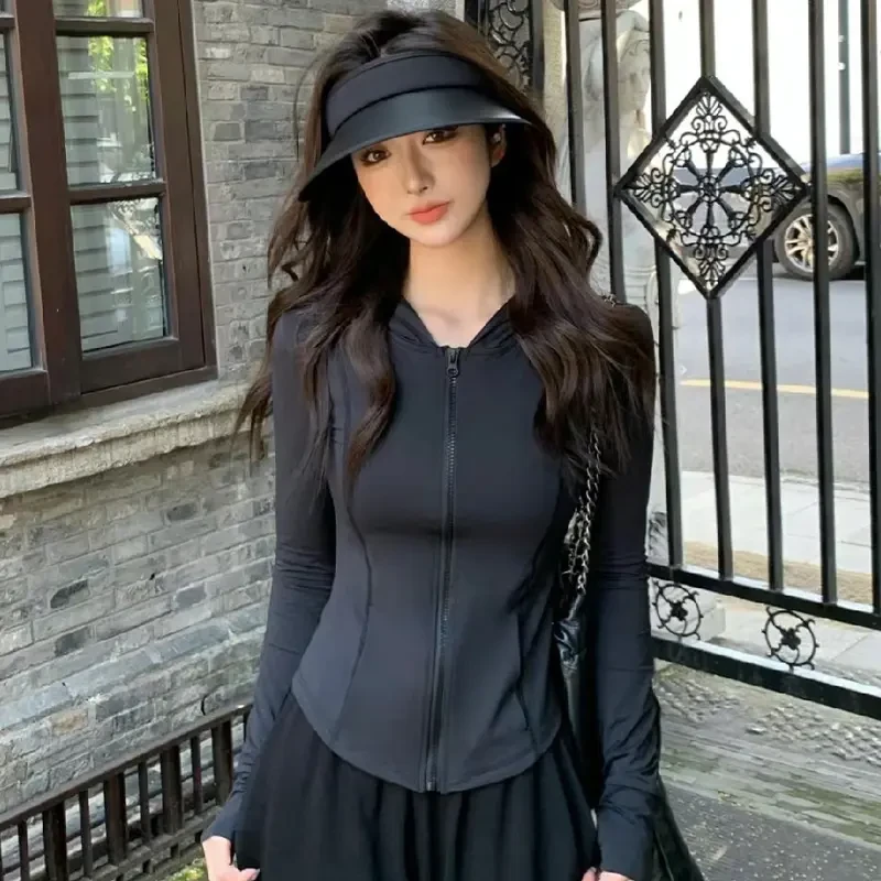 防晒衣女新款鱼骨冰丝修身透气防紫外线轻薄短款运动服防晒裤套装