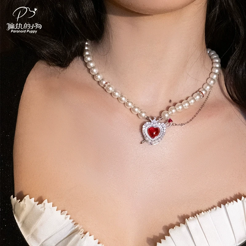 铜合金合成锆石项链 《一箭穿心》红色爱心项链女小众设计感锁骨链