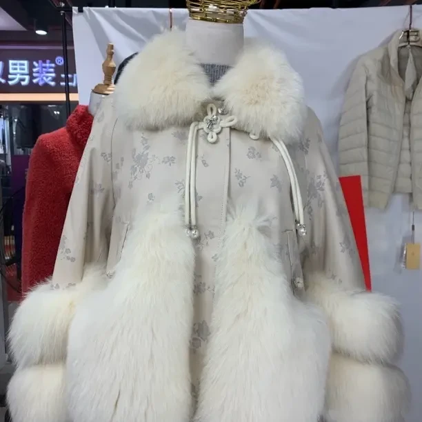 国风鹅绒羊皮狐狸毛女士秋冬季保暖大毛领外套