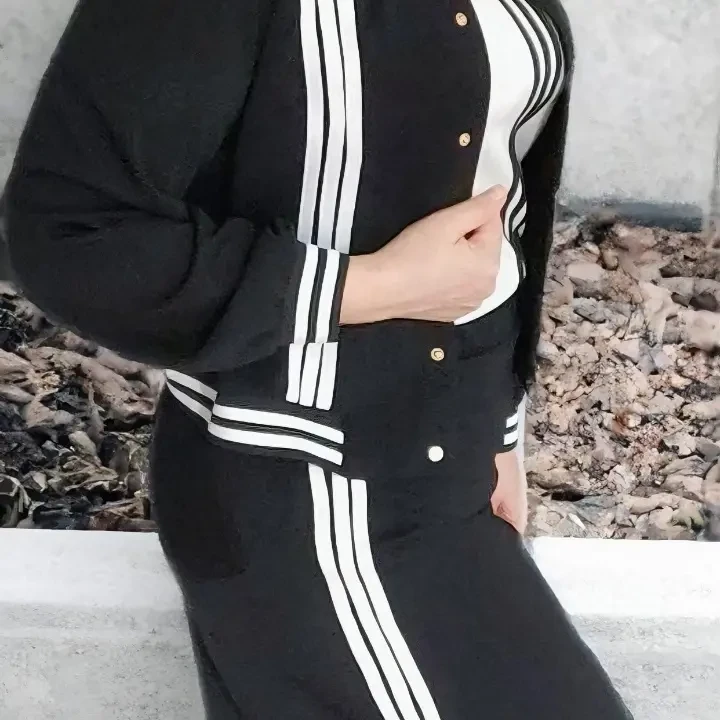 常规款气质上衣拼接女厚款条纹短外套秋季街头风黑色