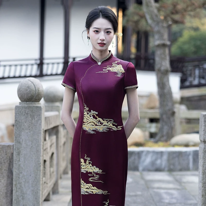 高端醋酸新中式高端刺绣旗袍夏季新款高贵喜婆婆婚宴装高档中国风