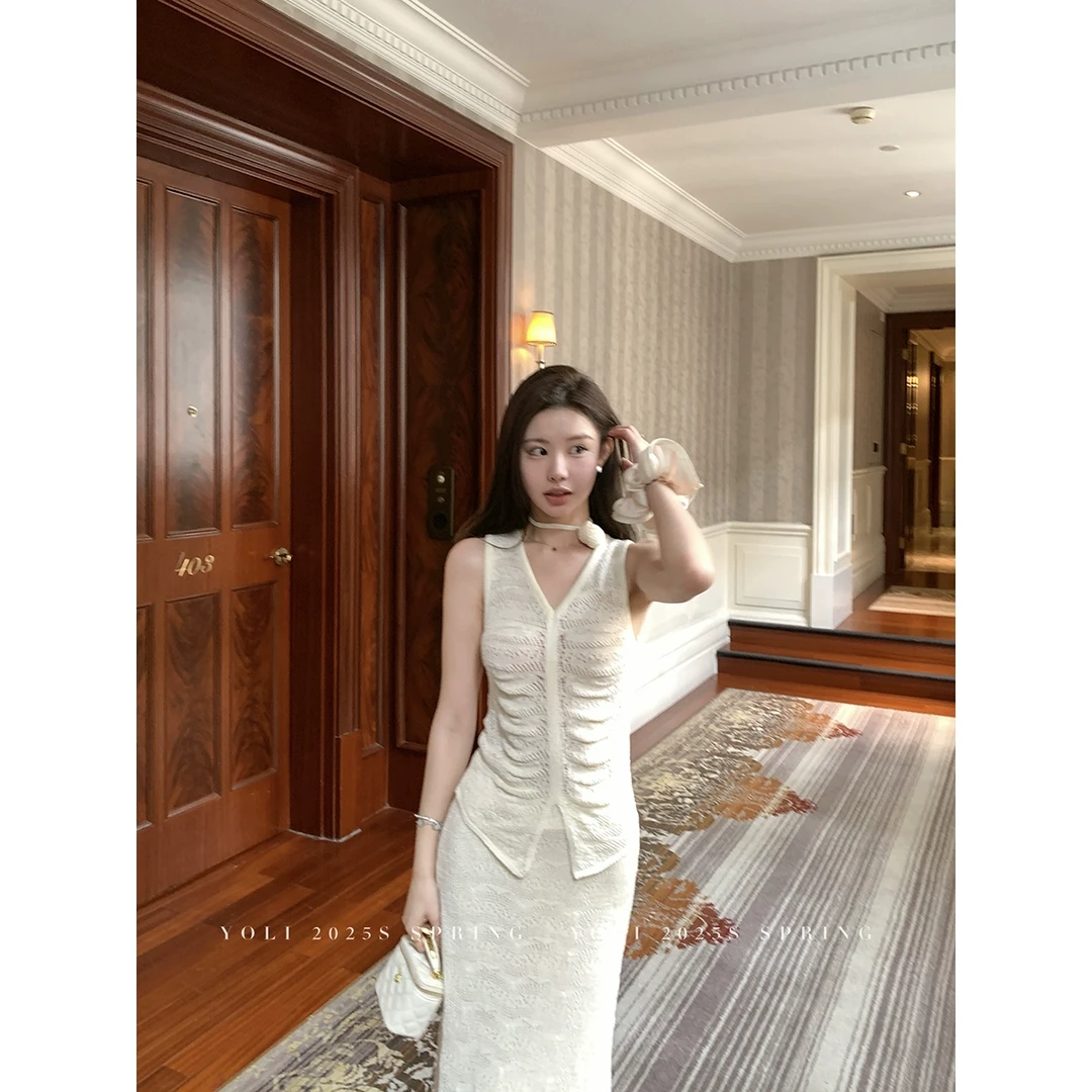 YOLI 张宥利"冷萃茉莉"度假针织套装