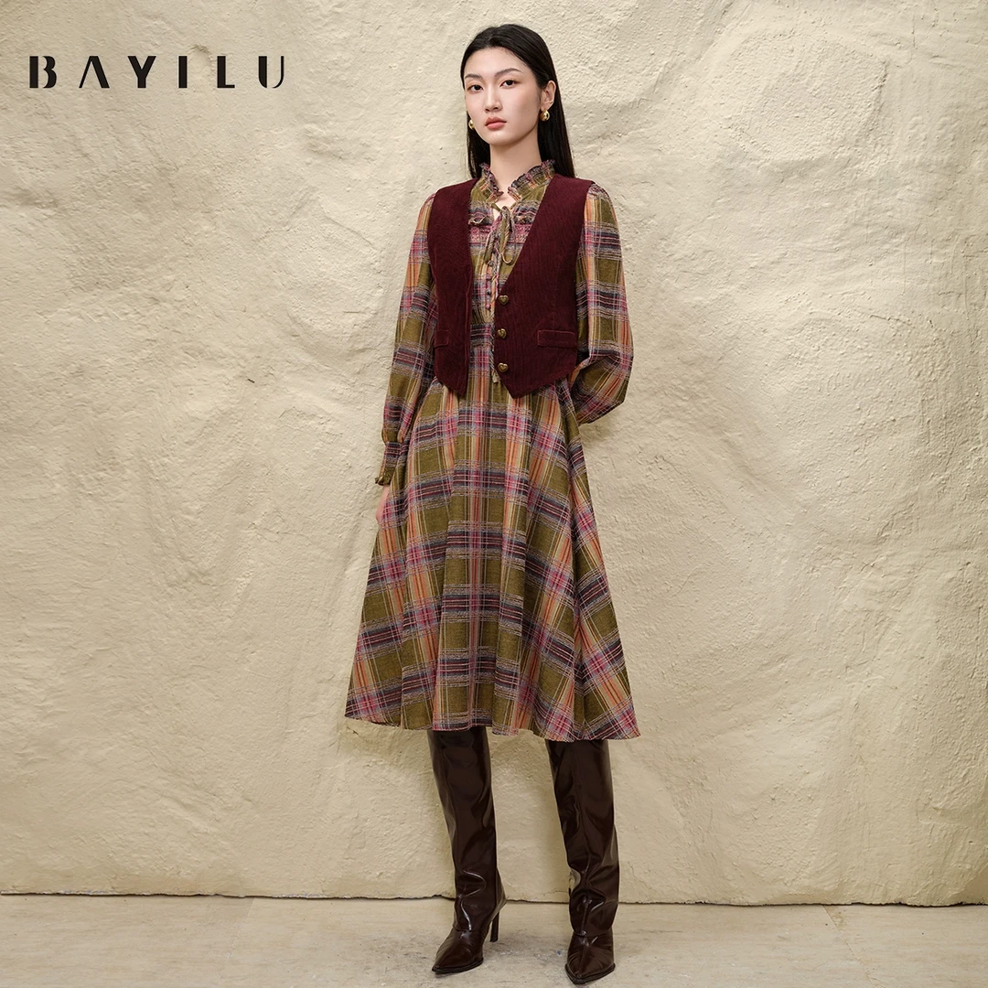 芭依璐2025春季格纹连衣裙女复古a字显瘦长裙91L7011