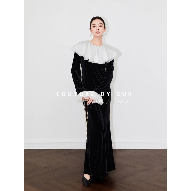 SUK【天鹅湖】撞色可拆卸荷叶边黑丝绒赫本风显瘦连衣裙女SK42107