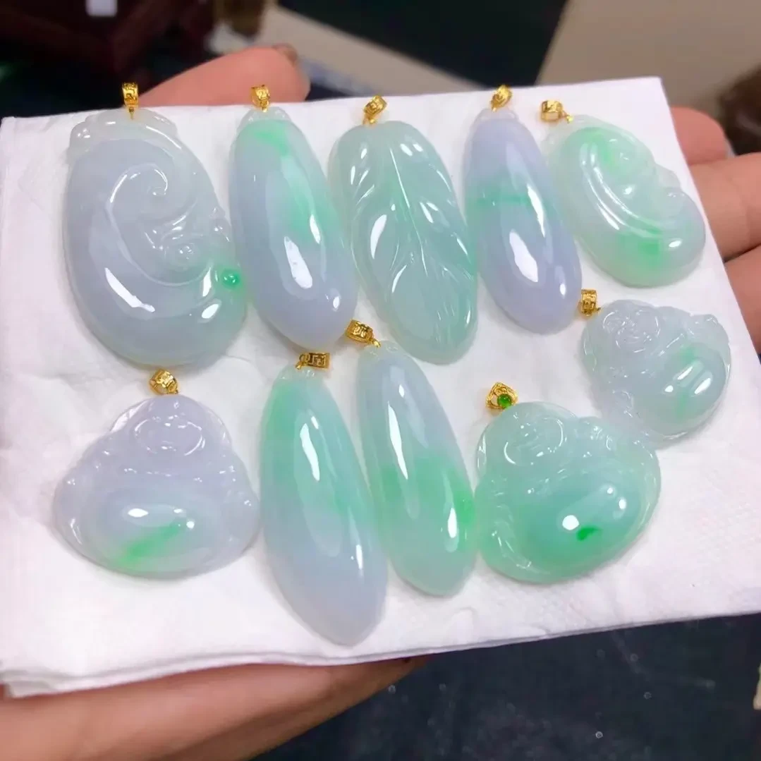 A货冰润淡绿色佛公挂件带证书送礼款