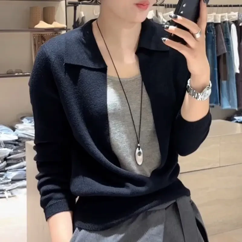2026年早秋新款韩版时尚洋气休闲上衣女长袖设计感假两件针织衫潮