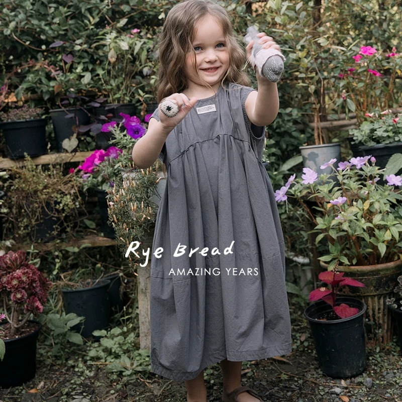 ryebread/黑面包童装 韩系清新女小童字母贴布宽松无袖连衣裙5夏