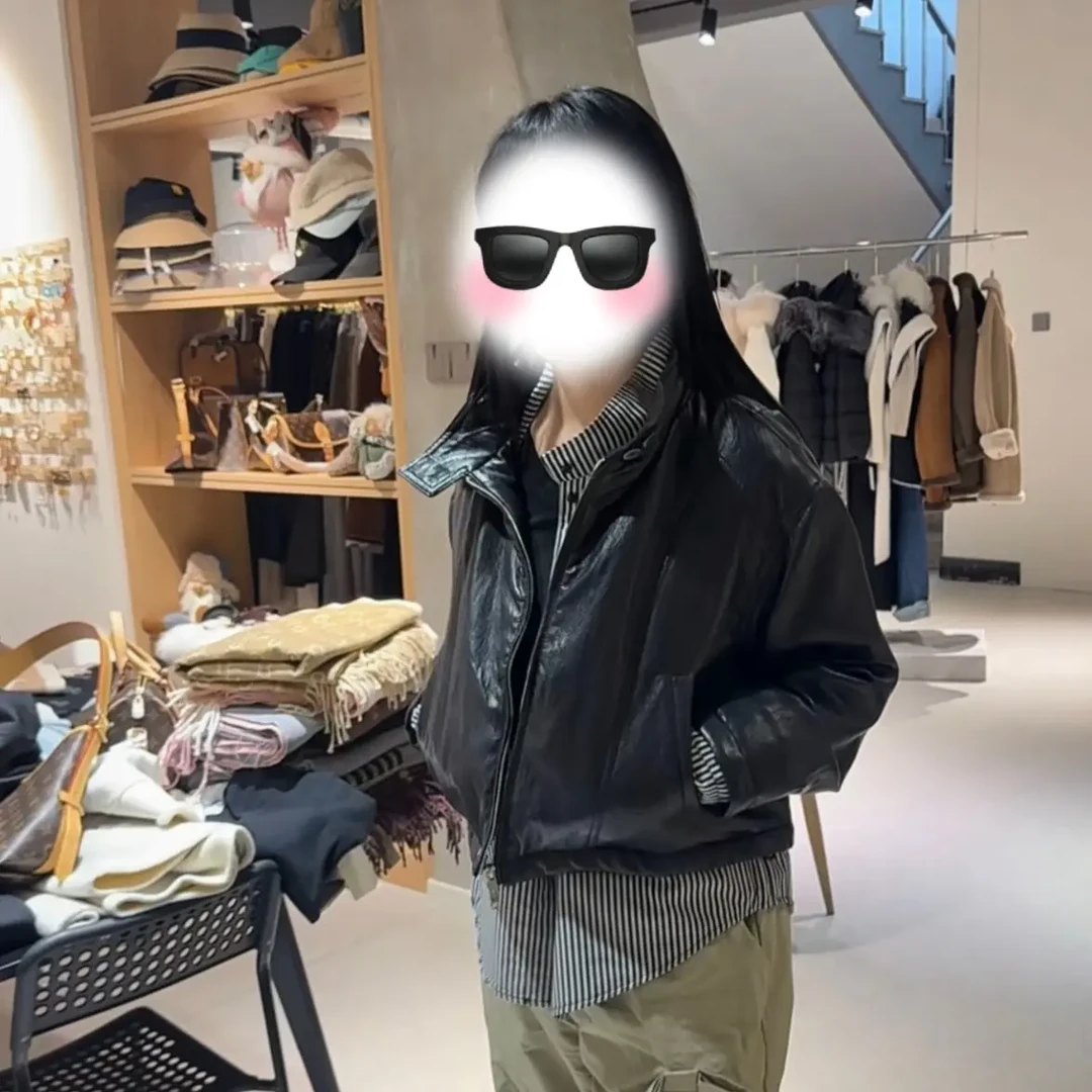 时尚秋冬新款加绒短款宽松女皮羽绒服酷飒设计感上衣