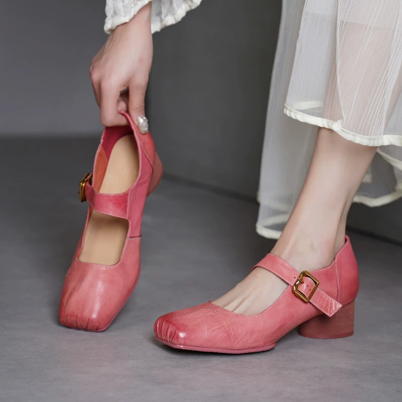 新款水洗马皮法式复古欧美风时尚百搭浅口方头粗跟一字带玛丽珍鞋