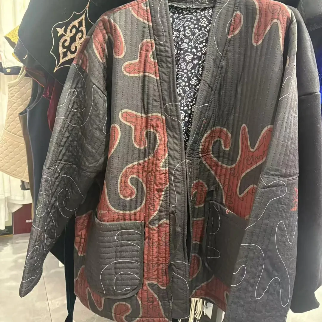 秋冬款保暖印花民族风外套女款