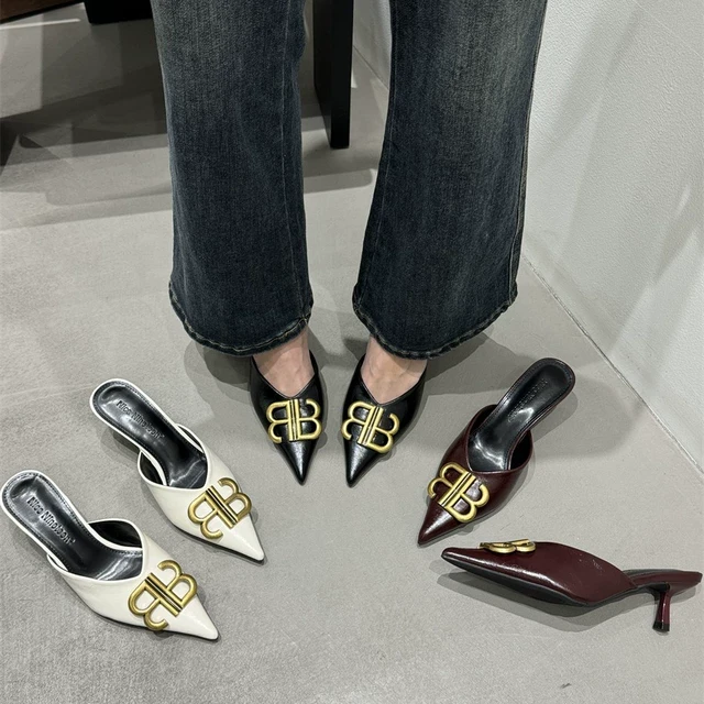 2025新款春季拖鞋中跟气质欧美风金属扣尖头高跟包头半拖鞋女细跟