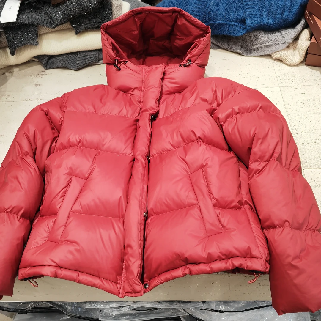 时尚宽松廓形冬季白鸭绒短款连帽羽绒服外套女款