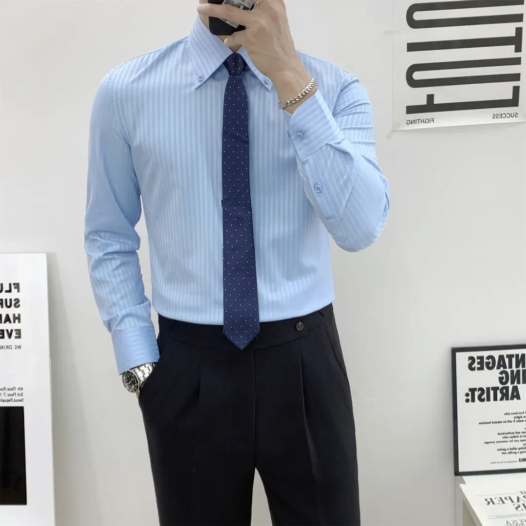 夏季暗条纹尖领衬衫男士长袖高级感商务休闲英伦修身免烫蓝色衬衣