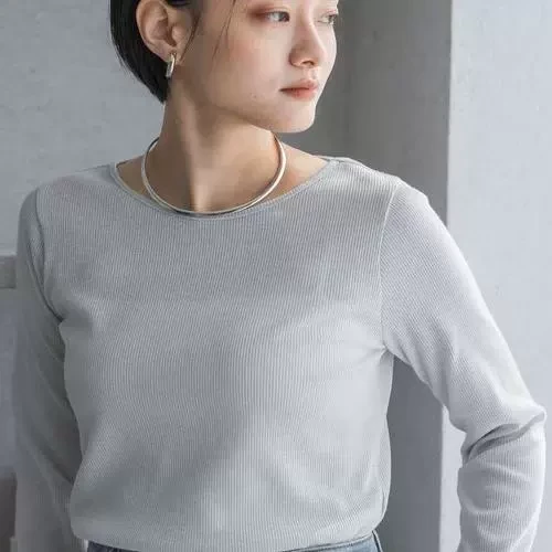 日单 长袖圆领 微光泽 轻薄打底套头 上衣3H