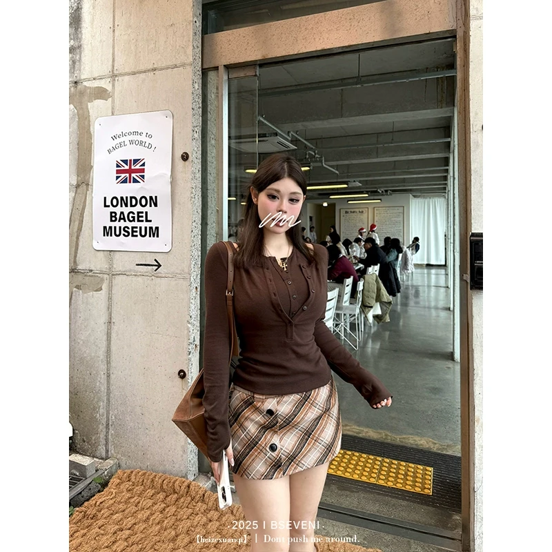 黑泽玄七“格兰小饼裙”春夏显瘦修身辣妹带安全裤雪尼尔斜纹格短裙