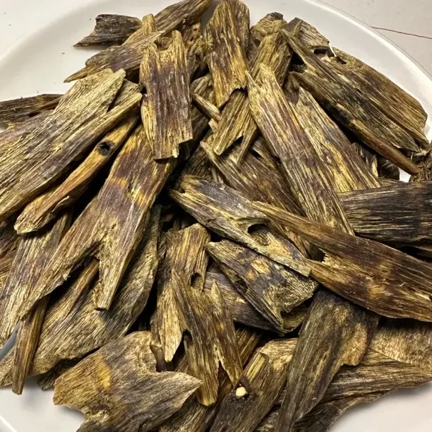 沉香奇楠陆河块料50克蜜甜凉感熏香韵感十足