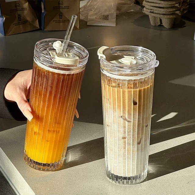 大容量玻璃杯女生高级感吸管杯家用带盖水杯冰美式拿铁咖啡杯男士