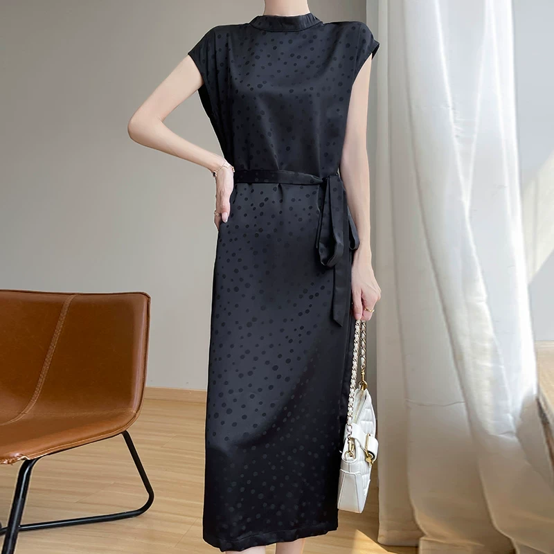 醋酸缎面短袖连衣裙女半高领波点系带收腰裙子过膝大码气质长裙夏