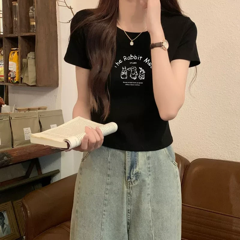 修身正肩短袖t恤女夏季别致绝美辣妹小衫显身材短款又甜又辣上衣