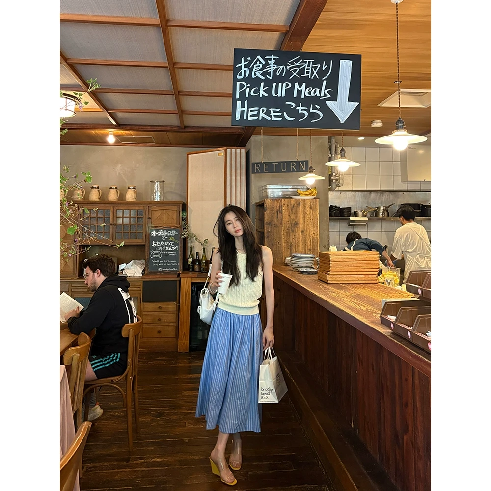 常存CUN BLVD 条纹直筒半裙