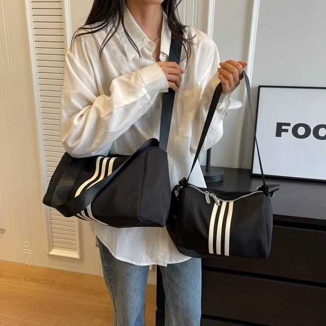 尼龙布包包2023年新款帆布包宽肩带腋下包休闲百搭运动风斜挎包潮